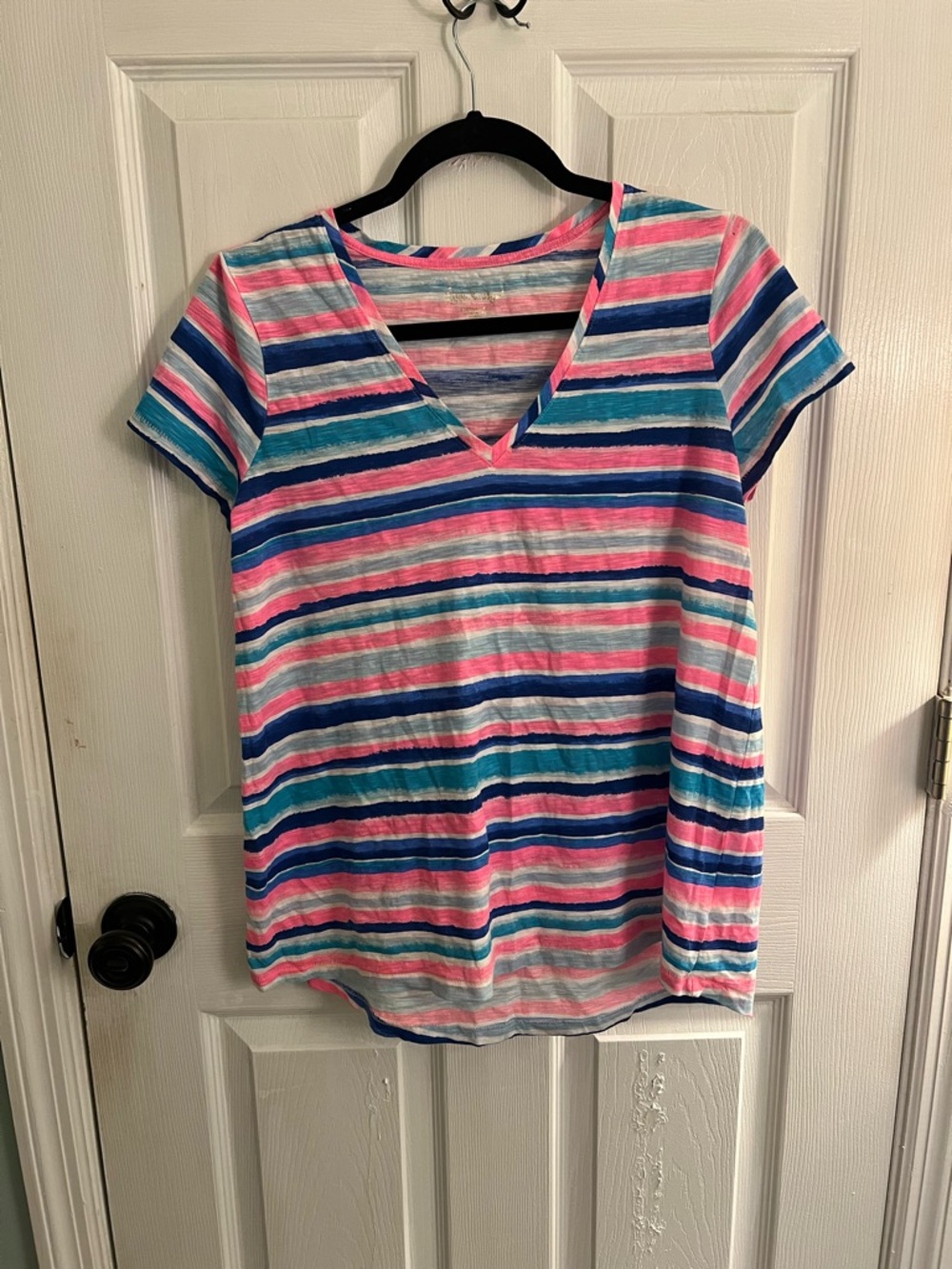 Lilly Pulitzer Striped V-Neck Tee in Pink, Blue, Teal and White sz M